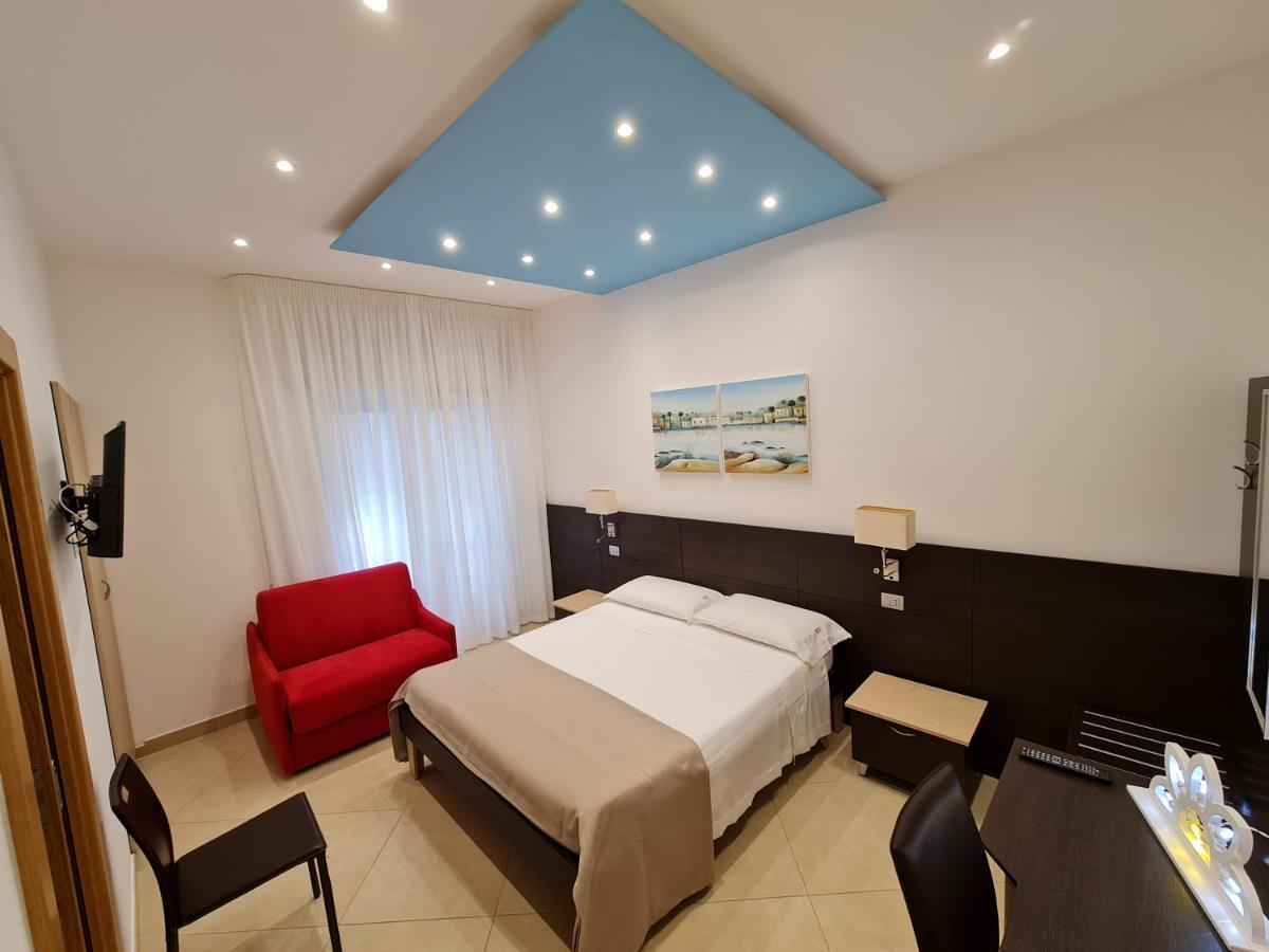 Il Vascello Hotel Porto Cesareo Ngoại thất bức ảnh